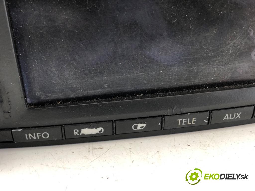 VW TOUAREG SUV 2004 128 kW 2.5 R5 TDI 2461 RADIO 7L6035191C (Audio zařízení)