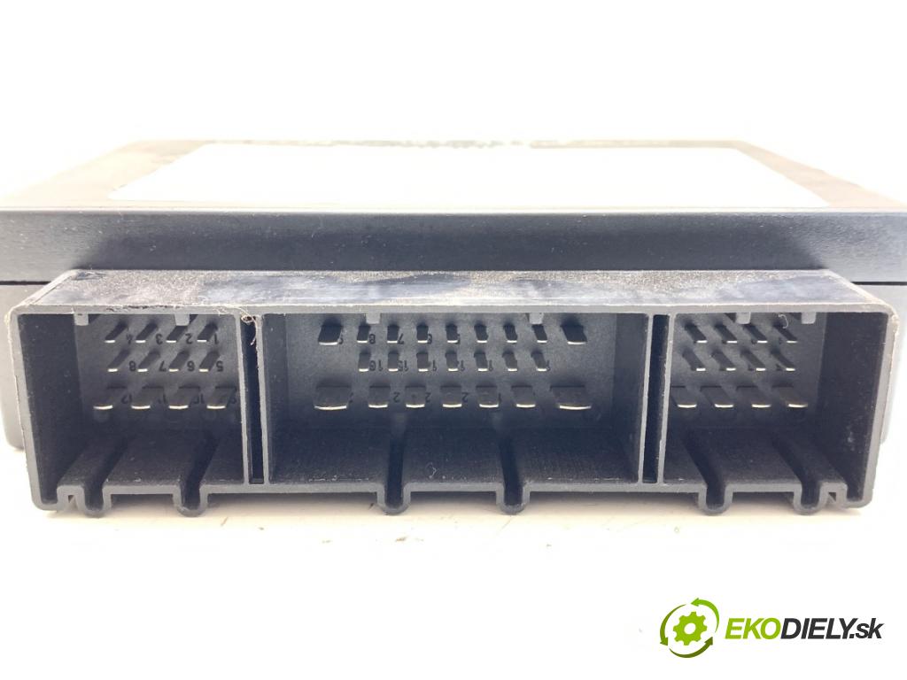 VW TOUAREG SUV 2004 128 kW 2.5 R5 TDI 2461 Modul komfortu 7L0959933E (Modul komfortu)