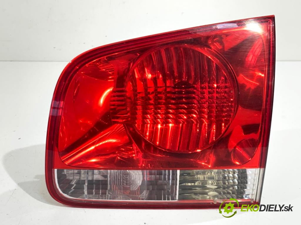 VW TOUAREG SUV 2004 128 kW 2.5 R5 TDI 2461 Svetlo dverí pravy zad 7L6945093H