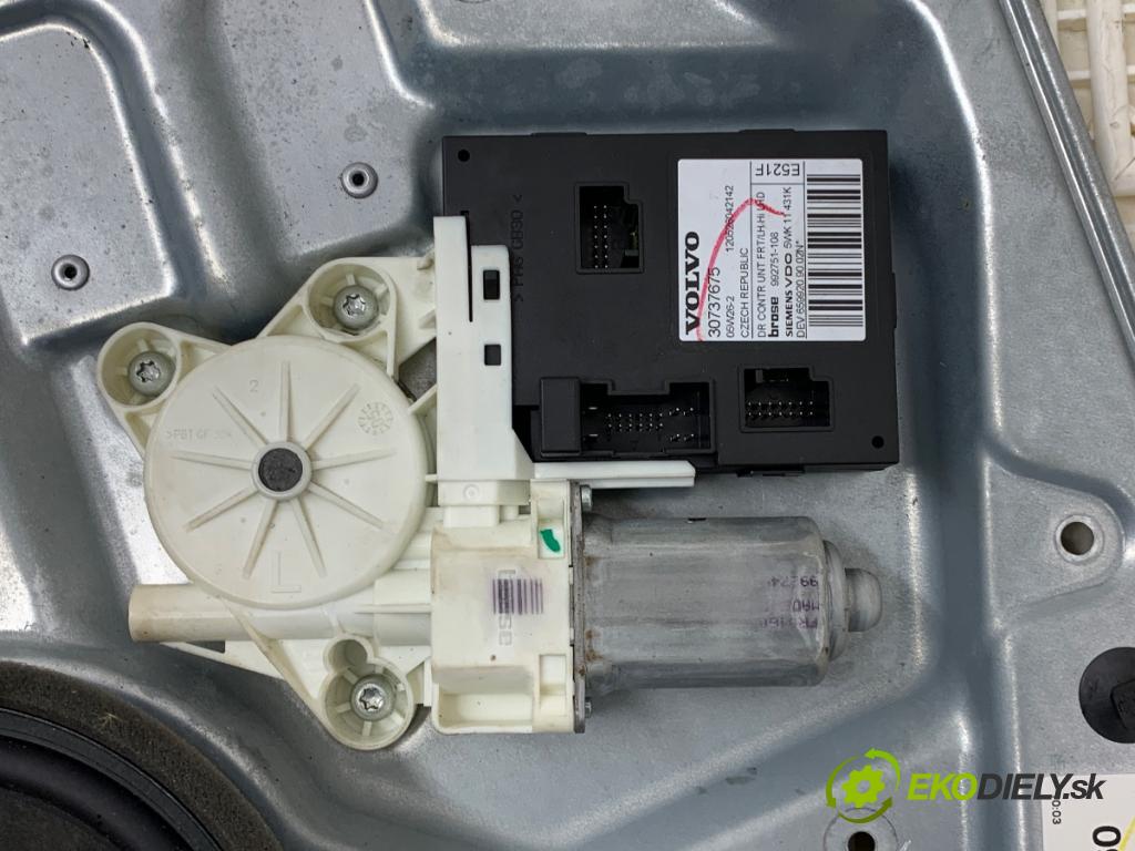 VOLVO V50 Kombi 2005 125 kW 2.4 2435 Mechanizmus okna ľavy predný 30737675
