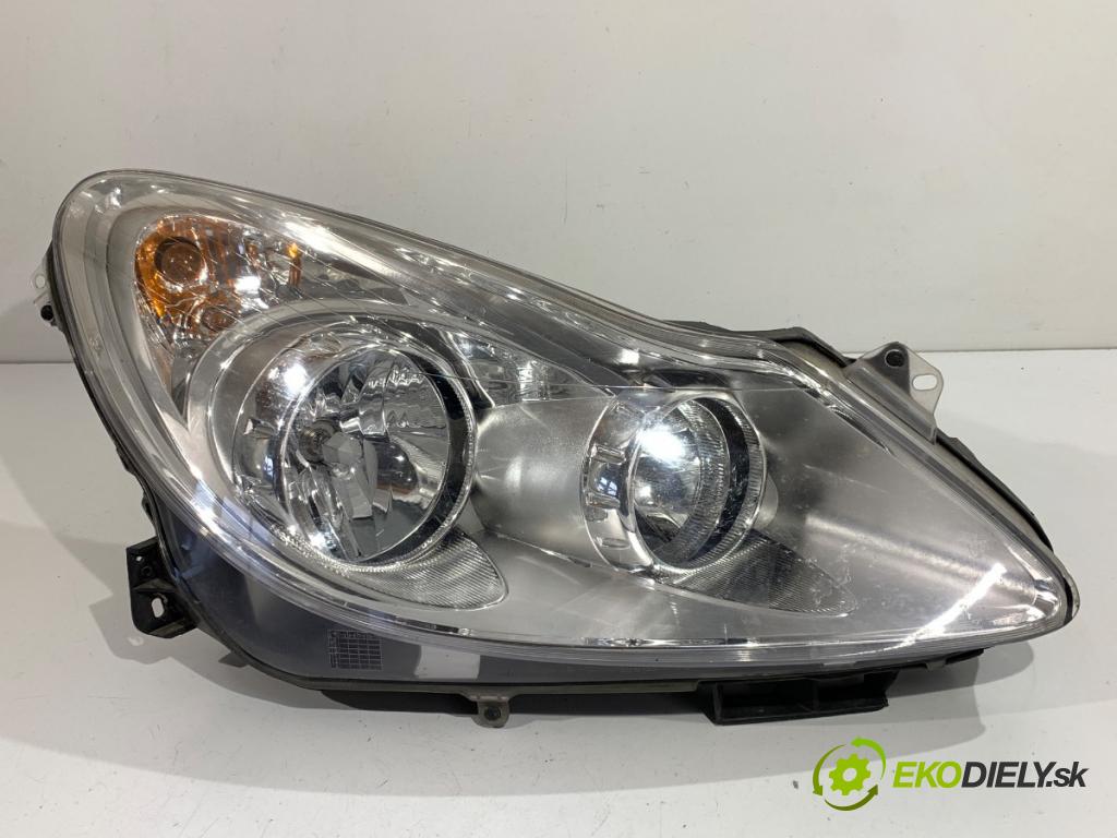 OPEL CORSA D liftback 2007 55 kW 1.3 CDTI (L08, L68) 1248 světlomet pravý přední část 
