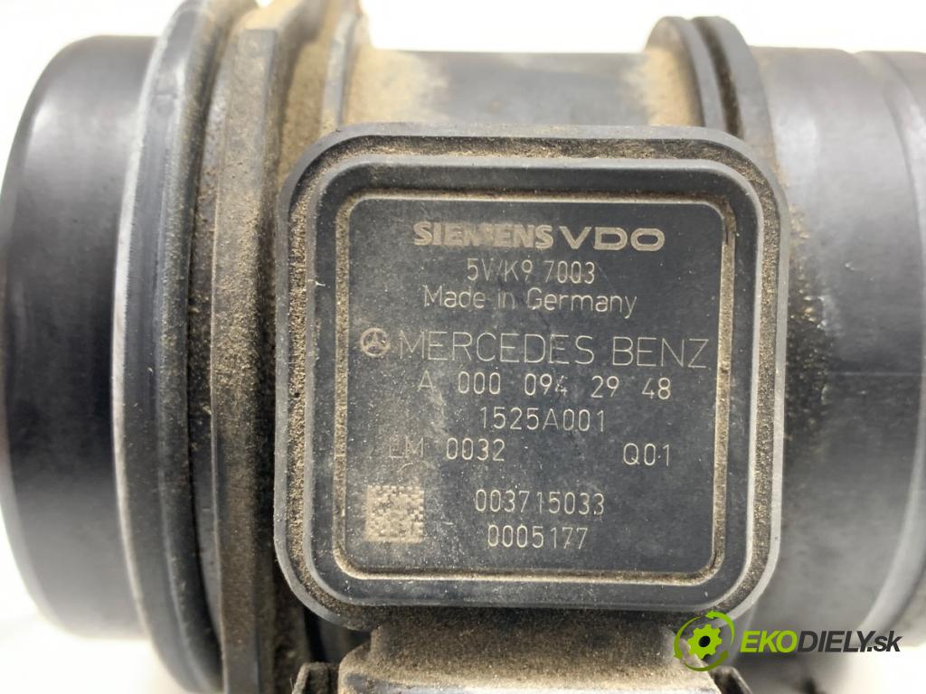 MERCEDES-BENZ W169 liftback 2005 103 kW A 200 CDI (169.008, 169.308) 1991 váha vzduchu A0000942948 (Snímač hmotnosti vzduchu)