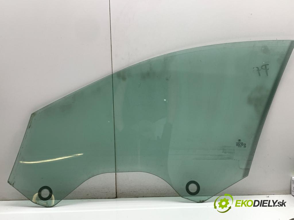 BMW F06 coupe 2015 230 kW 640 d xDrive 2993 okno pravý přední část