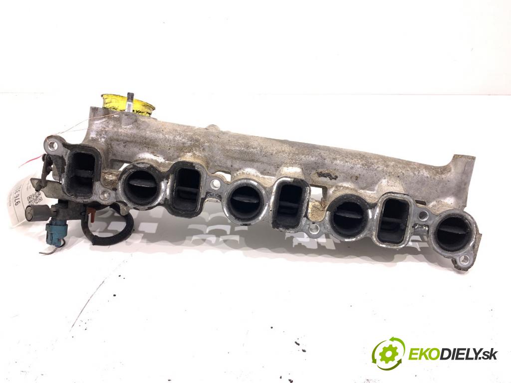 TOYOTA LAND CRUISER J12 samochód terenowy zamknięty 2005 120 kW 3.0 D-4D (KDJ120, KDJ125) 2982 Potrubie sacie, sanie (Sacie potrubie)