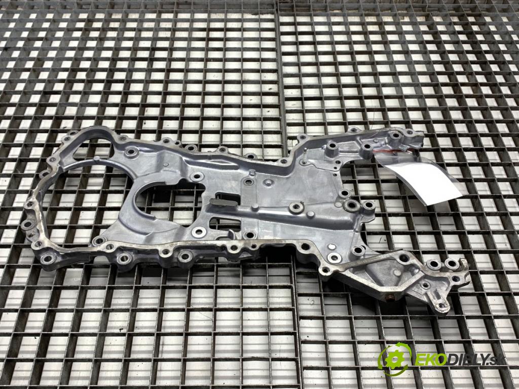 TOYOTA YARIS IV SUV 2022 68 kW 1.5 Hybrid (MXPJ10) 1490 kryt M15A