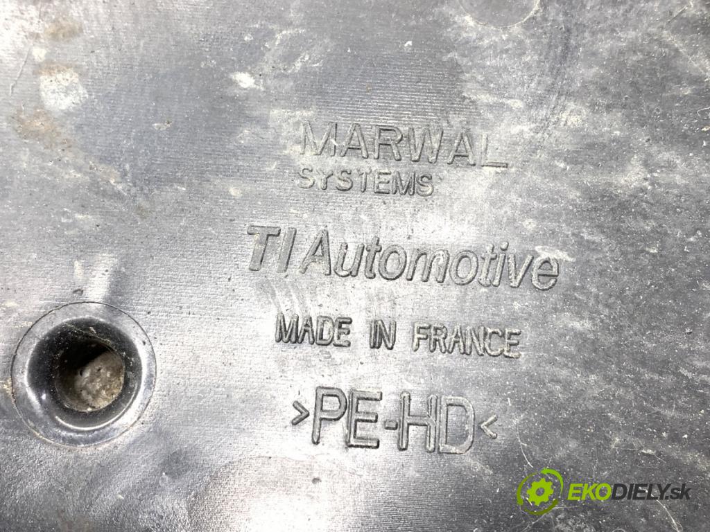 CITROEN C4 PICASSO I nadwozie wielkoprzestrzenne (MPV) 2012 82 kW 1.6 HDi 110 1560 nádržka DPF 9672052180