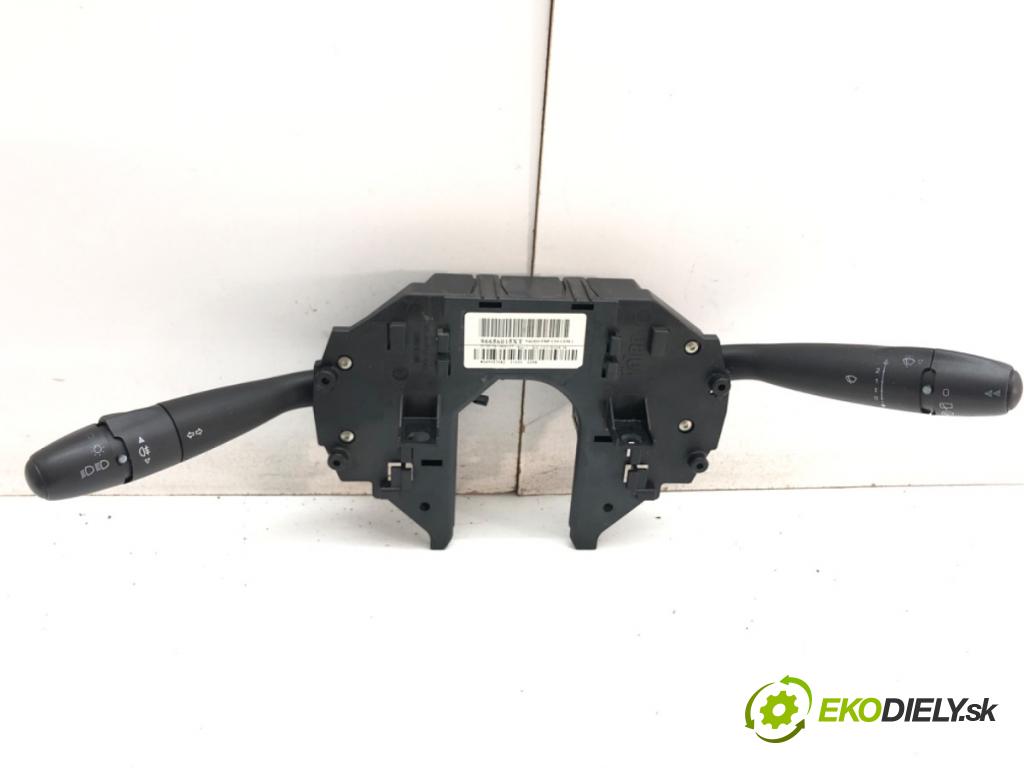 CITROEN C4 PICASSO I nadwozie wielkoprzestrzenne (MPV) 2012 82 kW 1.6 HDi 110 1560 Prepínač kombinovaný 96656015XT (Prepínacie páčky pod volantom)