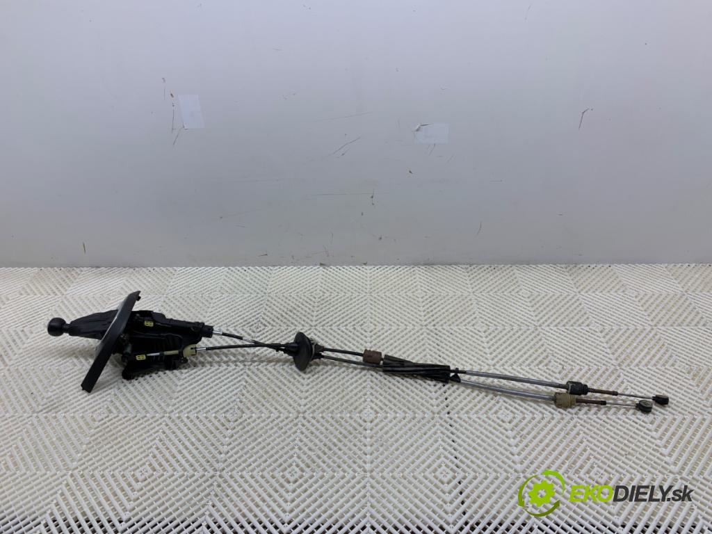 CITROEN C4 PICASSO I nadwozie wielkoprzestrzenne (MPV) 2012 82 kW 1.6 HDi 110 1560 Kulisa 9684376880 (Rýchlostná páka (kulisa))