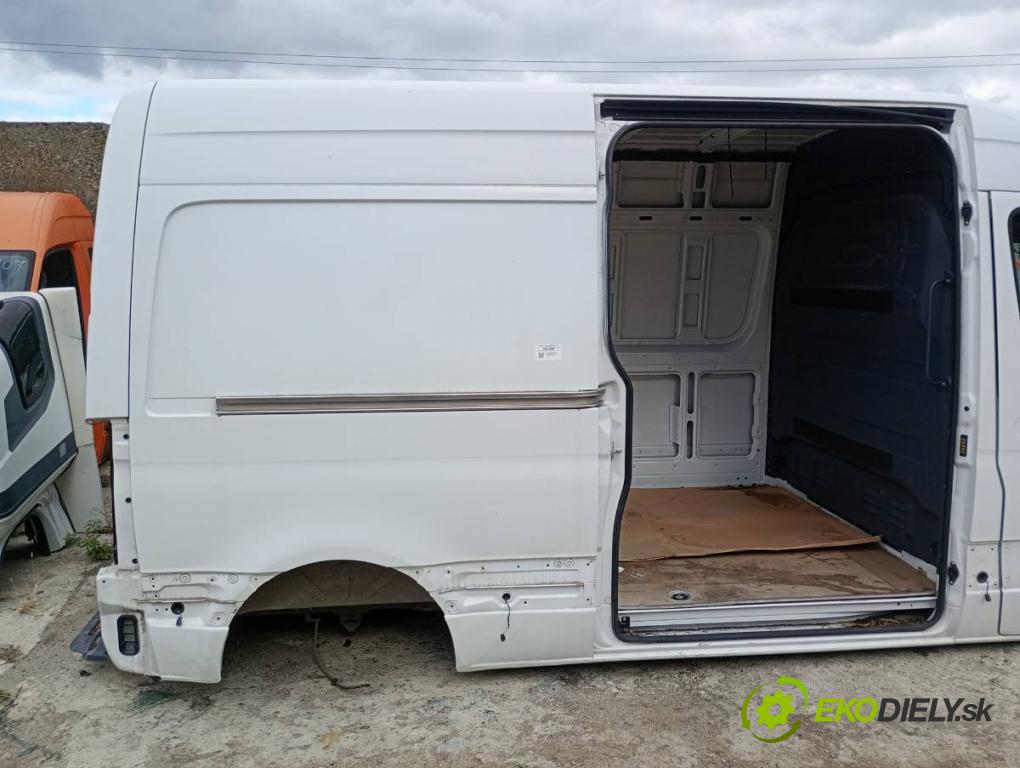 MERCEDES-BENZ eSPRINTER Skrzynia Skrzynia 2021 85 kW Electric (910.633)  KAROSERIA ČTVRŤÁK blatník práh střecha PODŁUŻNICA