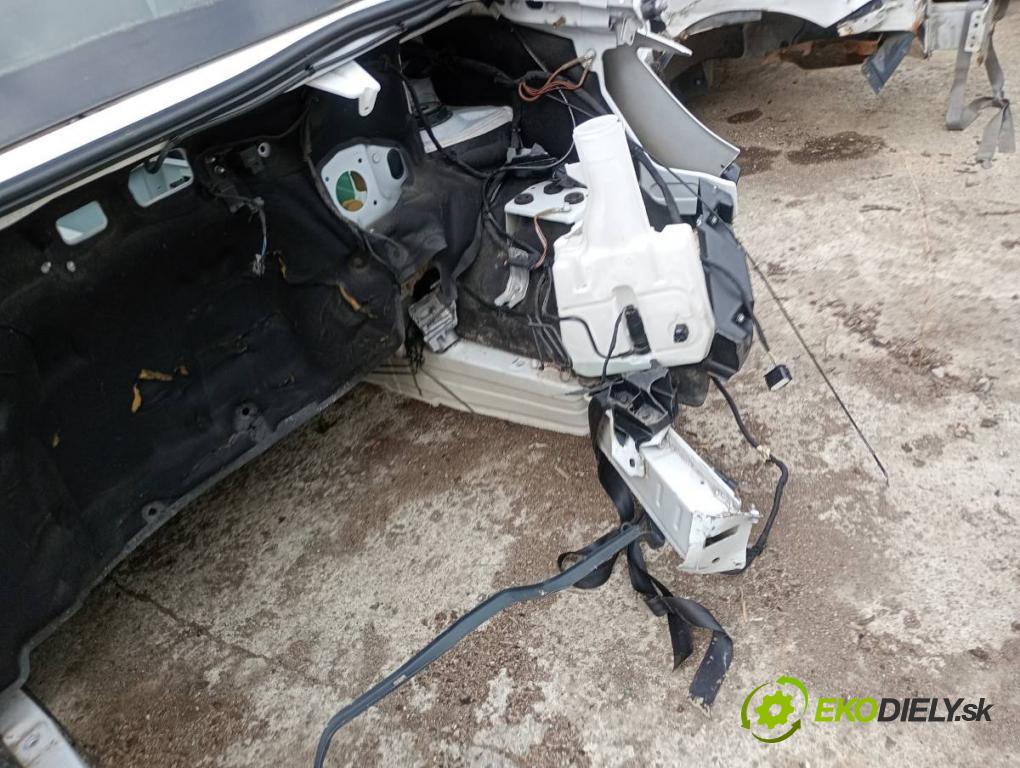 MERCEDES-BENZ eSPRINTER Skrzynia Skrzynia 2021 85 kW Electric (910.633)  KAROSERIA ČTVRŤÁK blatník práh střecha PODŁUŻNICA