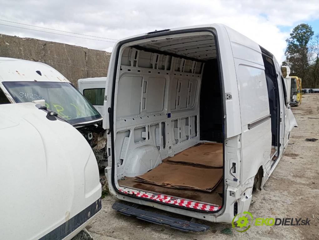 MERCEDES-BENZ eSPRINTER Skrzynia Skrzynia 2021 85 kW Electric (910.633)  KAROSERIA ČTVRŤÁK blatník práh střecha PODŁUŻNICA