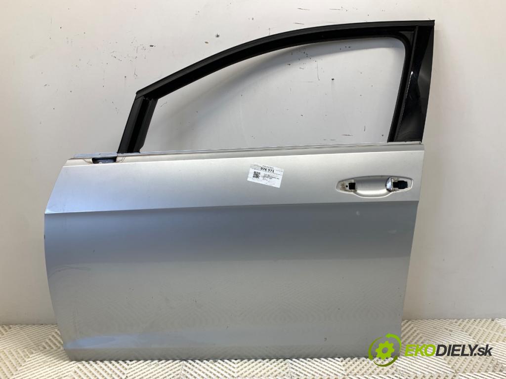 VW GOLF VII Kombi 2019 110 kW 2.0 TDI 1968 dveře levý přední část 