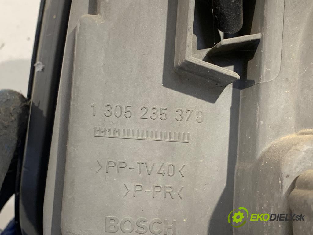 OPEL FRONTERA B samochód terenowy zamknięty 1999 151 kW 3.2 i (6B1VF, 6B1_6) 3165 světlomet pravý přední část 0301154302