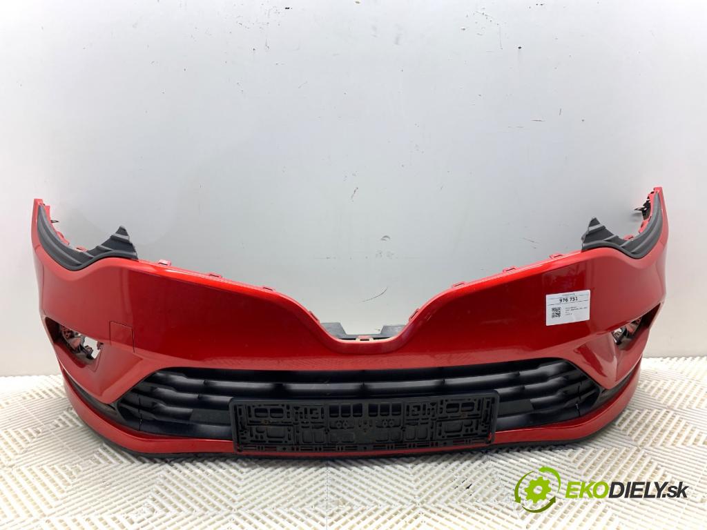 RENAULT CLIO IV liftback 2017 54 kW 1.2 16V 1149 nárazník přední část  (Klika dveří ostatní)