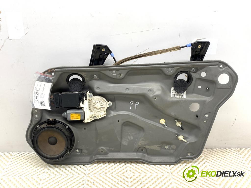 VW GOLF IV liftback 2004 74 kW 1.9 TDI 1896 mechanismus okna pravý přední část 1J4837730BB