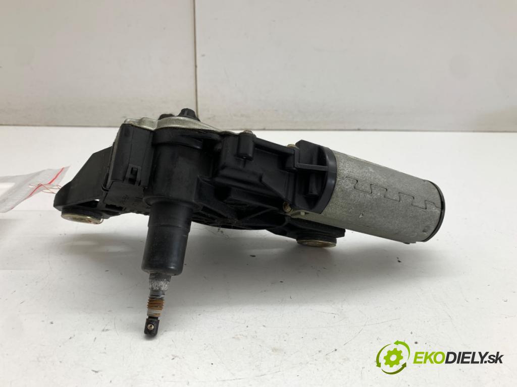 VW GOLF IV liftback 2004 74 kW 1.9 TDI 1896 motor stěračů zadní část 1J9955711A