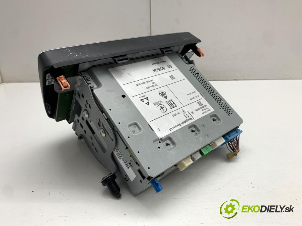 SUZUKI BALENO liftback 2016 66 kW 1.2 (A1K412) 1242 RADIO Displej 39920-68PB0