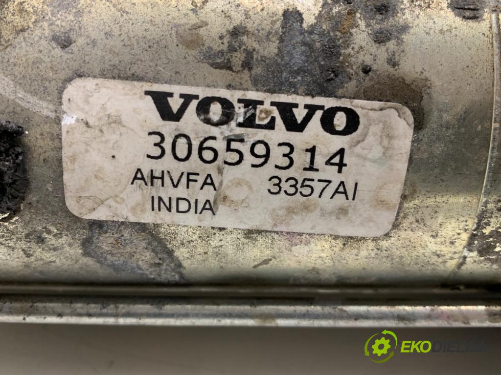 VOLVO V40 liftback 2014 110 kW D3 1984 startér 30659314 (Startér)