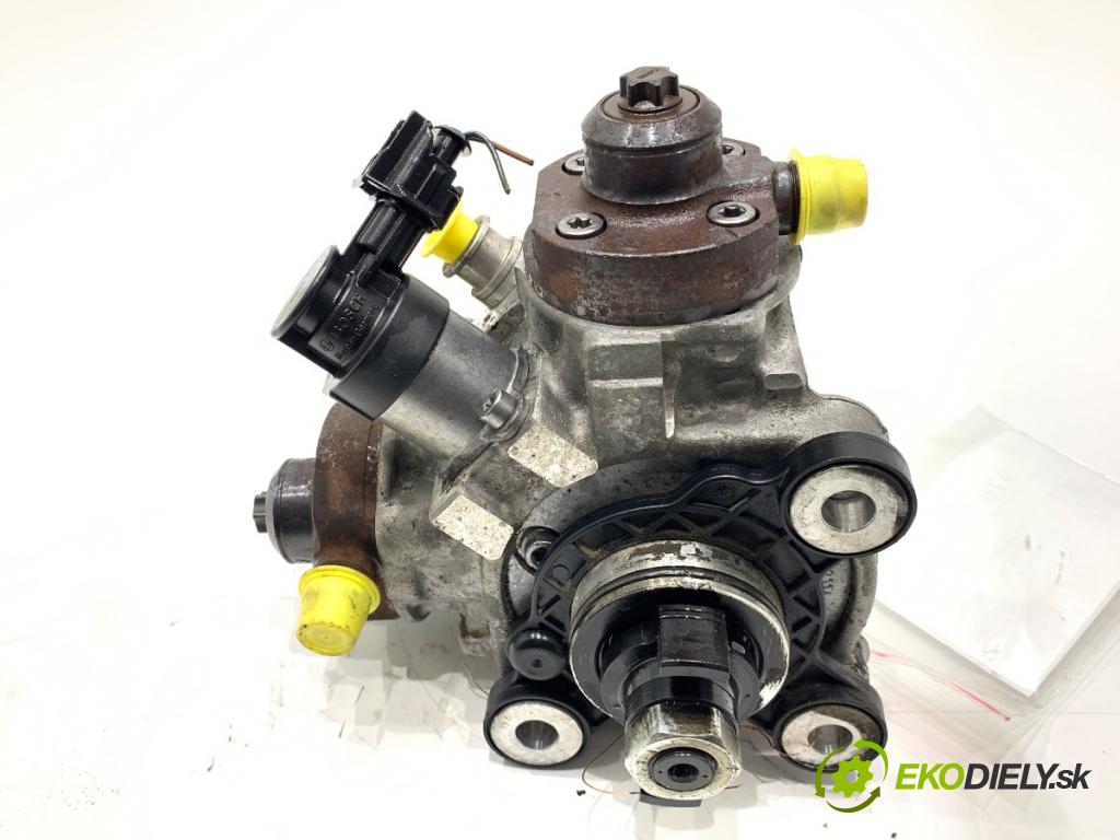 VOLVO V40 liftback 2014 110 kW D3 1984 pumpa vstřikovací 31372081 (Vstřikovací čerpadlo)