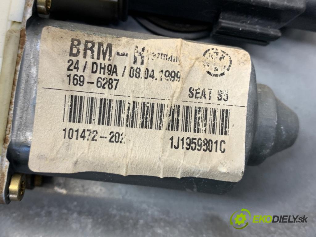 SEAT TOLEDO II sedan 1999 81 kW 1.9 TDI 1896 mechanismus okna levý přední část