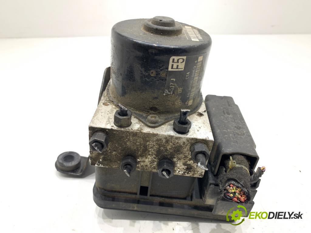 VW GOLF IV liftback 2004 74 kW 1.9 TDI 1896 pumpa ABS 1C0907379M (Pumpa ABS)
