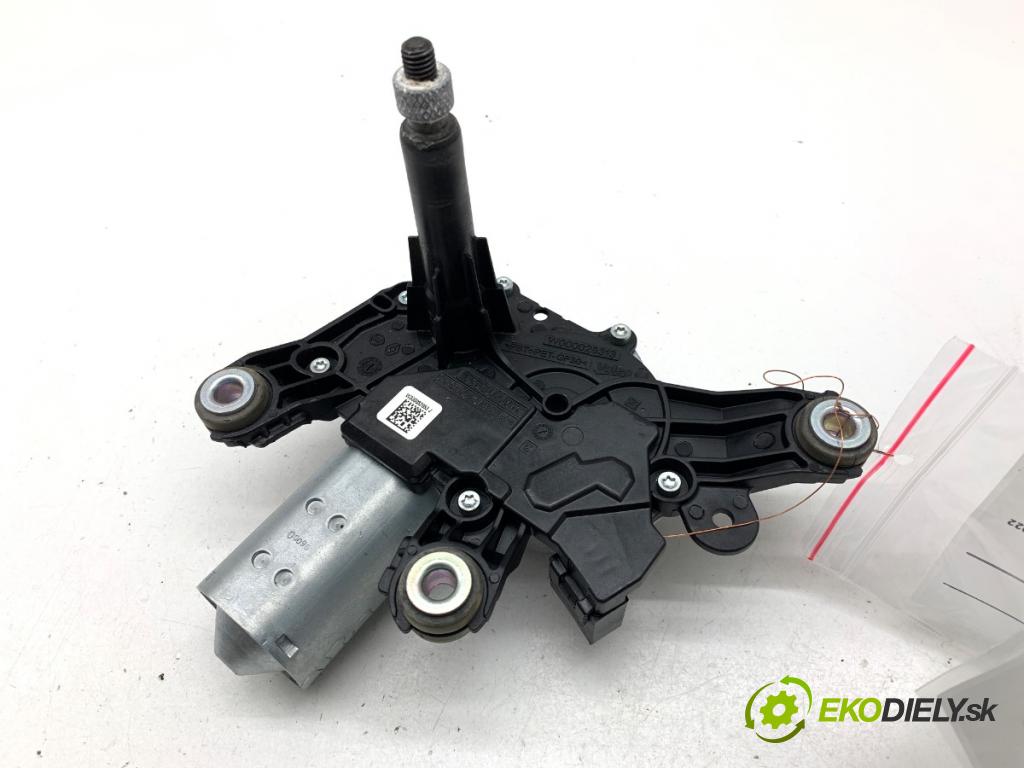 RENAULT CLIO IV liftback 2017 54 kW 1.2 16V 1149 motor stěračů zadní část 287105483R