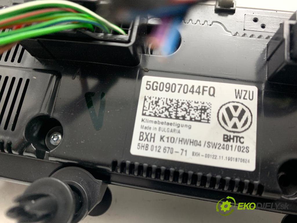 VW GOLF VII Kombi 2019 110 kW 2.0 TDI 1968 Panel ovládania kúrenia 5G0907044FQ (Prepínacie páčky pod volantom)