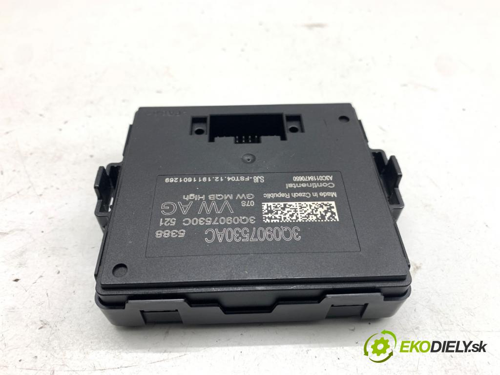 VW GOLF VII Kombi 2019 110 kW 2.0 TDI 1968 modul GATEWAY 3Q0907530AC