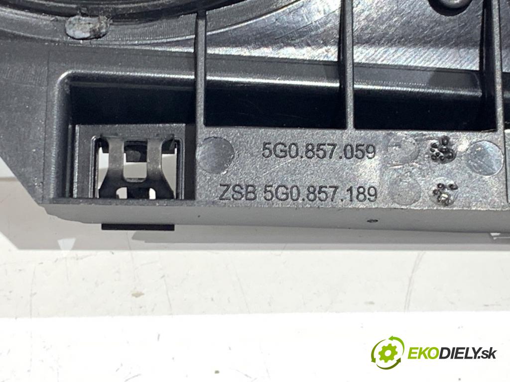 VW GOLF VII Kombi 2019 110 kW 2.0 TDI 1968 lišty kryt 5G1858418B (Lišta)