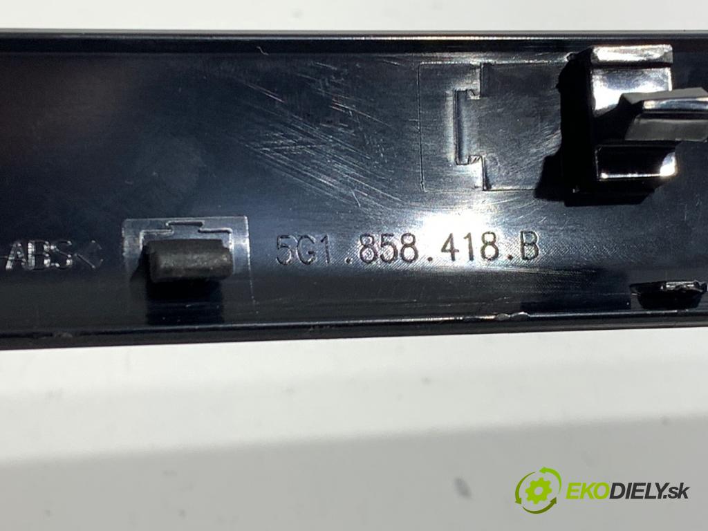 VW GOLF VII Kombi 2019 110 kW 2.0 TDI 1968 lišty kryt 5G1858418B (Lišta)