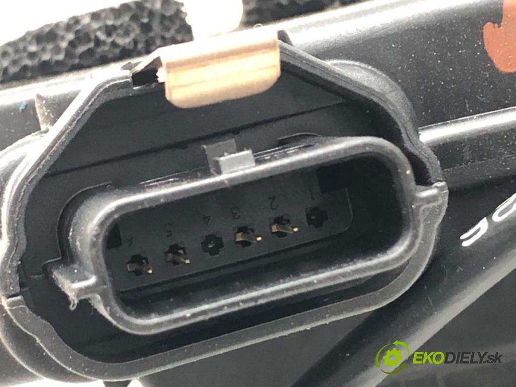 OPEL VIVARO B Platforma / podwozie 2018 88 kW 1.6 CDTI (03) 1598 zámok dveře pravý přední část 805027088R