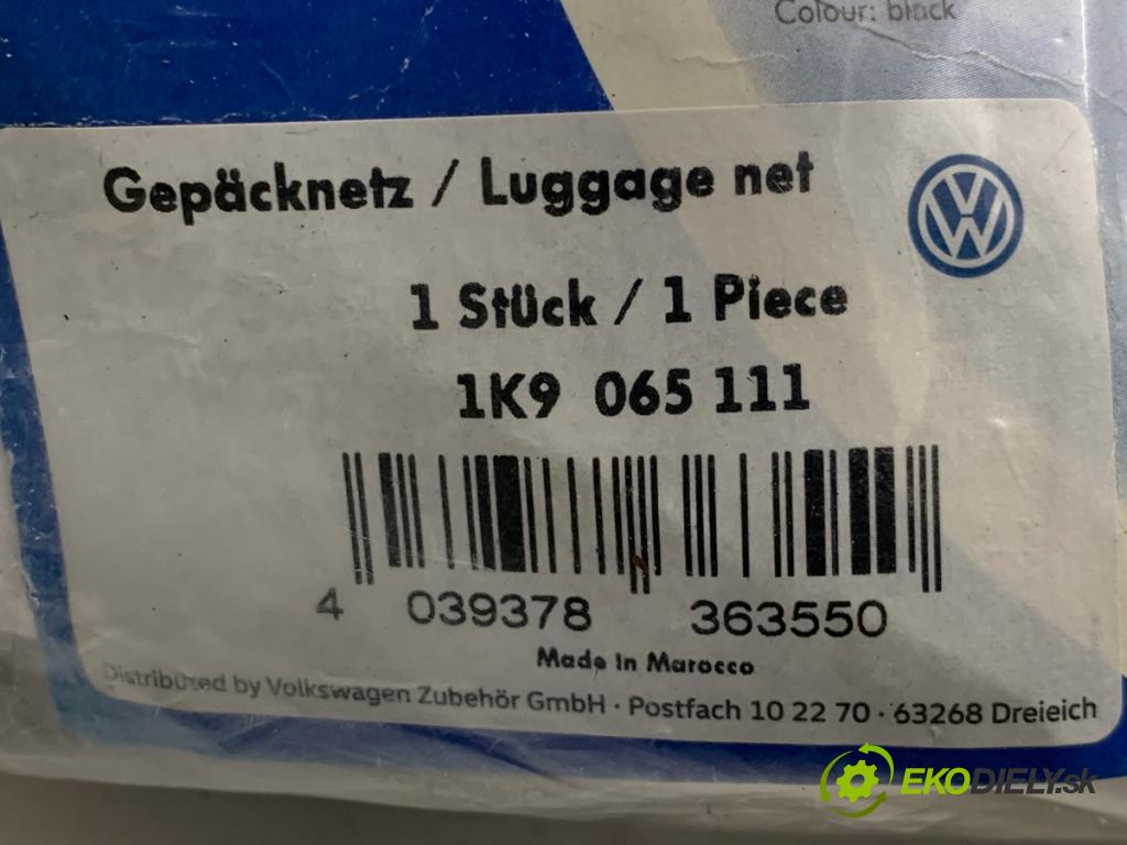 VW GOLF VII Kombi 2019 110 kW 2.0 TDI 1968 síťka kufra 1K9065111
