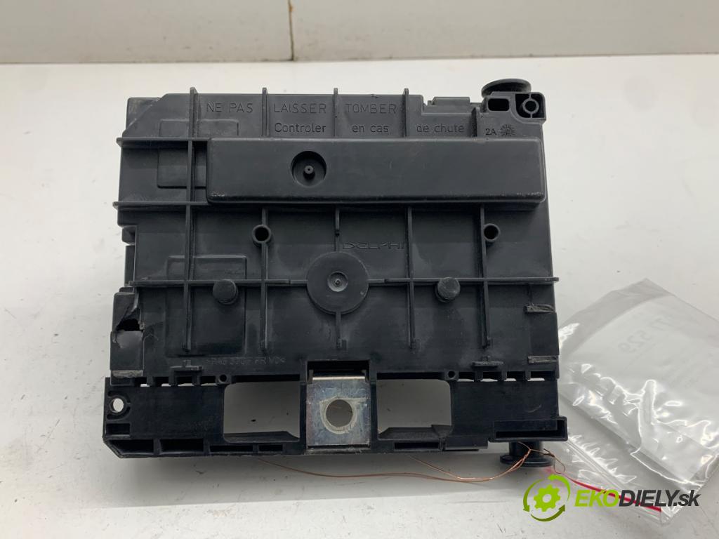 CITROEN C4 PICASSO I nadwozie wielkoprzestrzenne (MPV) 2008 88 kW 1.6 VTi 120 1598 Modul BSM 9664705880 (Riadiaca jednotka ostatné)