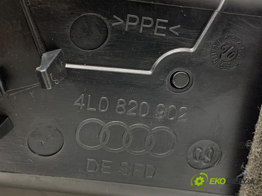 AUDI Q7 4L SUV 2009 176 kW 3.0 TDI quattro 2967 mří topení pravý přední část 4L0820902