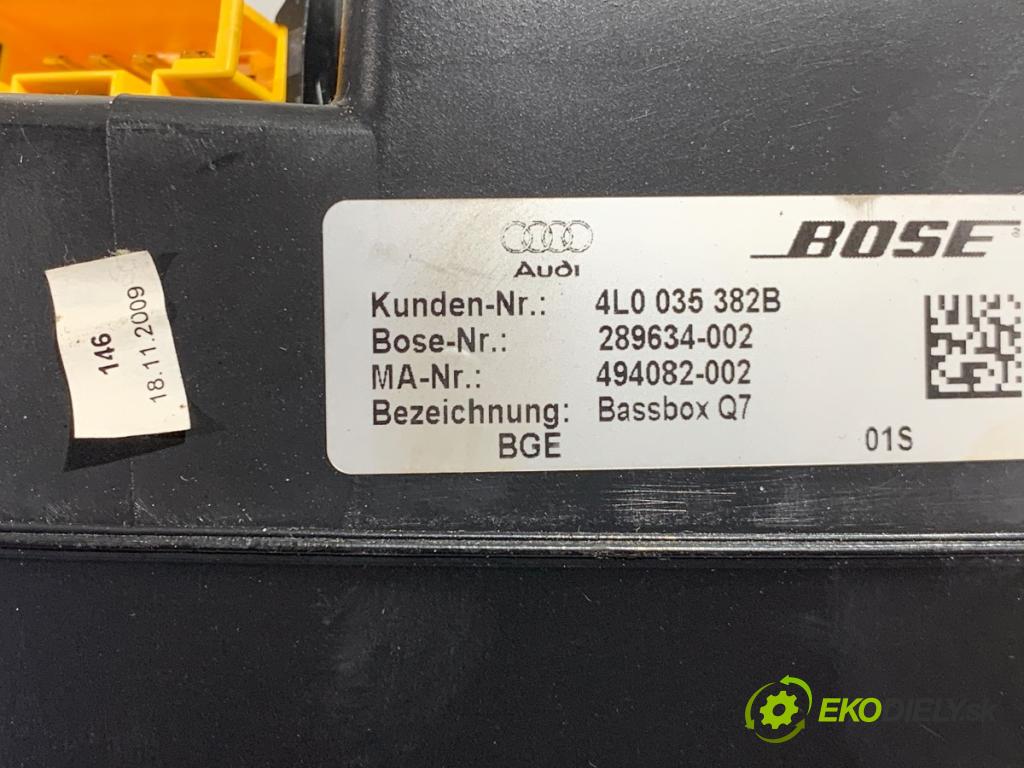 AUDI Q7 4L SUV 2009 176 kW 3.0 TDI quattro 2967 subwoofer 4L0035382B (Audio zariadenie)