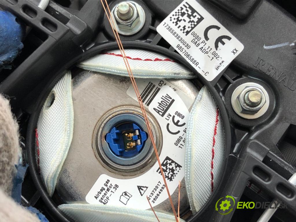 RENAULT CLIO IV liftback 2017 54 kW 1.2 16V 1149 AirBag volantu 985706588R (Airbag)