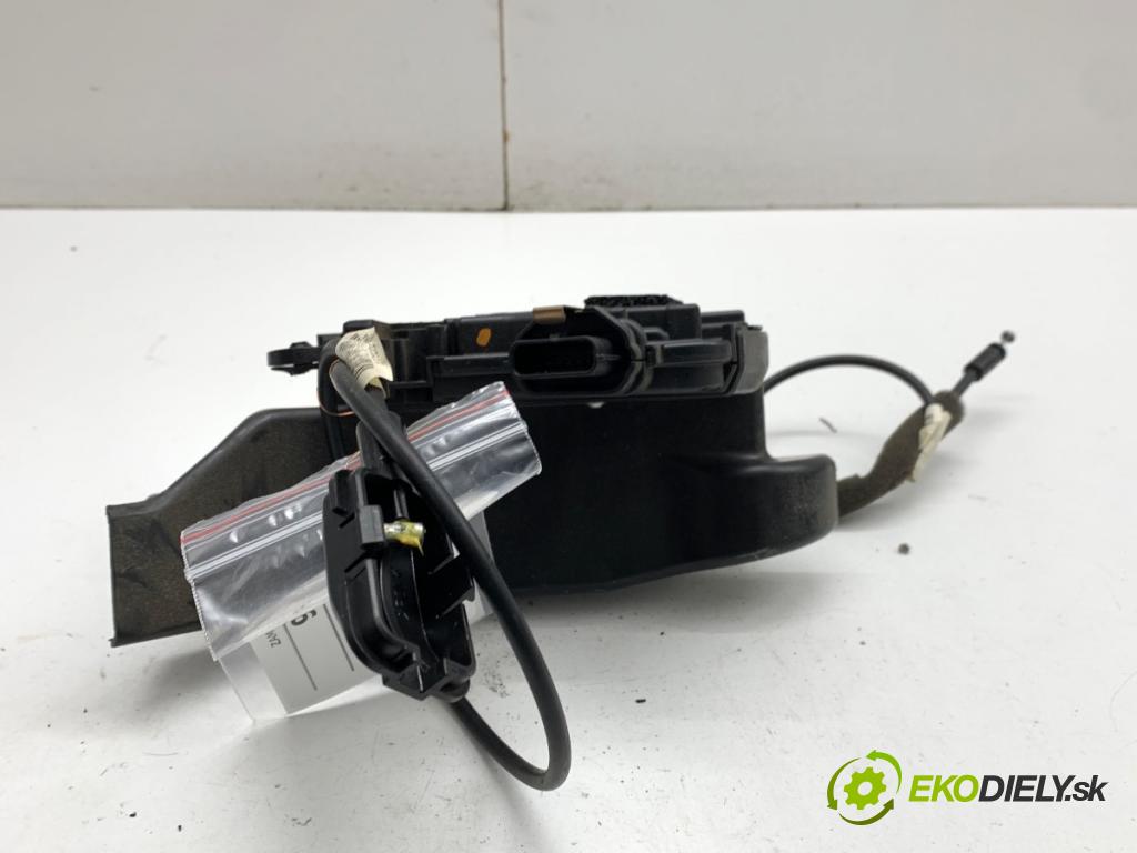 OPEL VIVARO B Platforma / podwozie 2018 88 kW 1.6 CDTI (03) 1598 zámok dveře levý přední část 805032854R