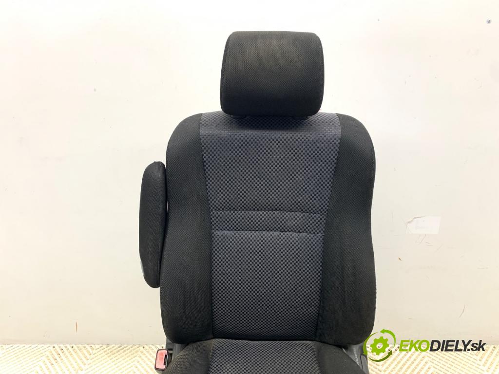 TOYOTA COROLLA E12 nadwozie wielkoprzestrzenne (MPV) 2002 66 kW 2.0 D-4D (CDE120_) 1995 Sedadlo ľavy predný