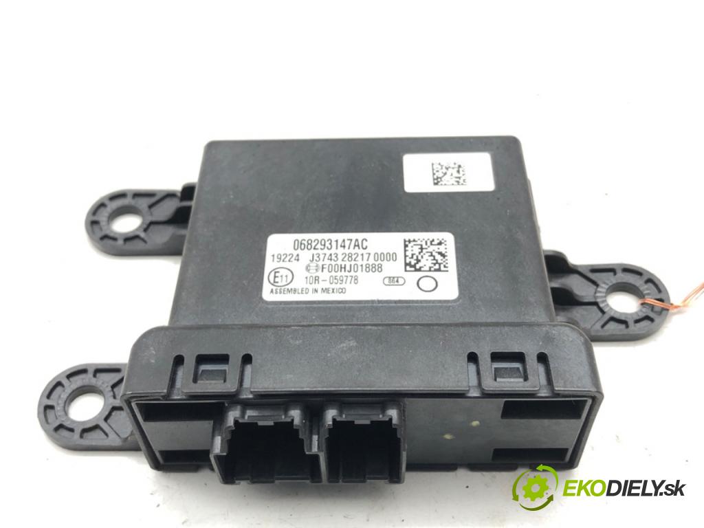 JEEP GRAND CHEROKEE WK SUV 2018 259 kW 5.7 V8 4x4 5654 Modul GATEWAY 068293147AC
