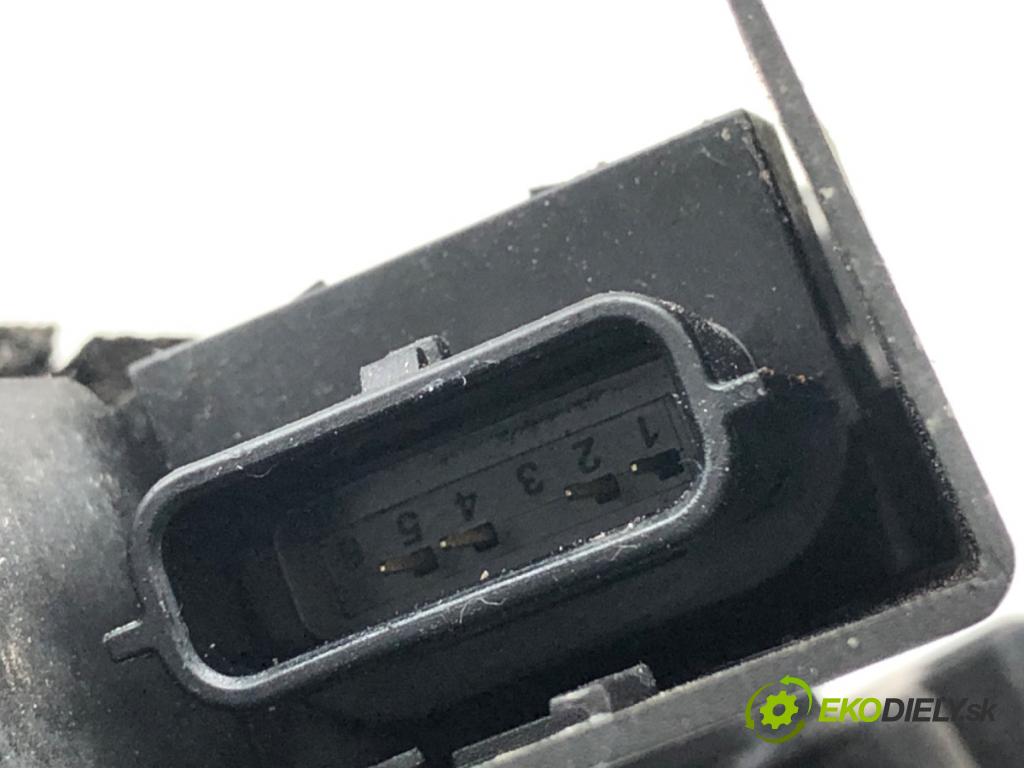 RENAULT GRAND SCENIC IV nadwozie wielkoprzestrzenne (MPV) 2017 81 kW 1.5 dCi 110 1461 zámok dveře levý přední část 805039092R