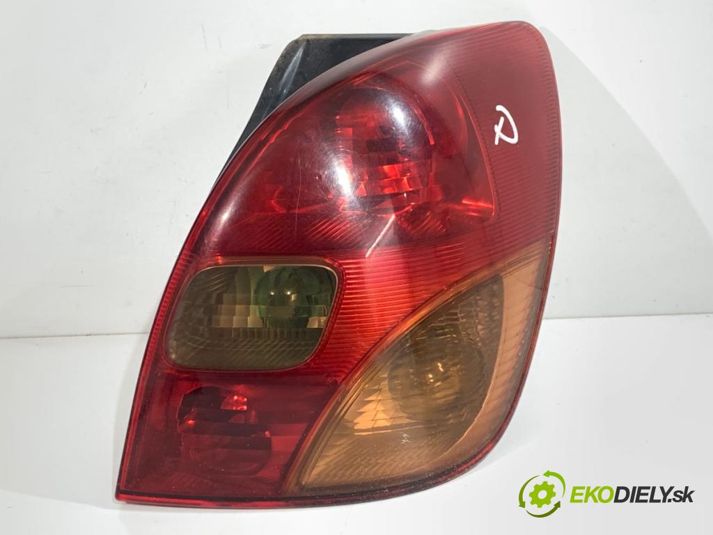 TOYOTA COROLLA E12 nadwozie wielkoprzestrzenne (MPV) 2002 66 kW 2.0 D-4D (CDE120_) 1995 světlo pravý zadní část 