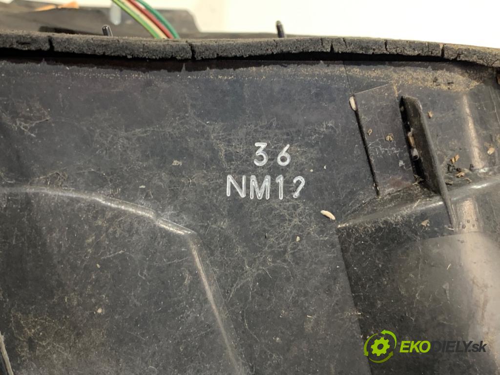TOYOTA COROLLA E12 nadwozie wielkoprzestrzenne (MPV) 2002 66 kW 2.0 D-4D (CDE120_) 1995 světlo pravý zadní část
