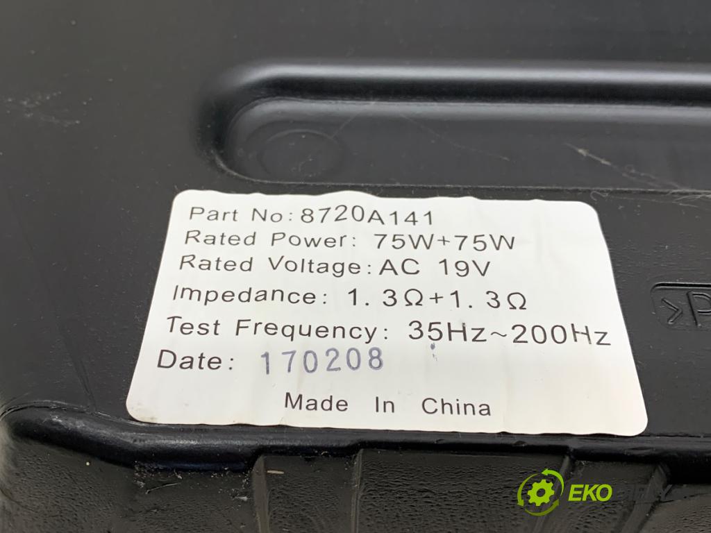 MITSUBISHI OUTLANDER III SUV 2017 110 kW 2.0 4WD (GF7W) 1998 subwoofer 8720A141 (Audio zařízení)