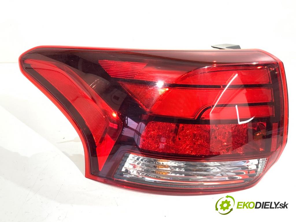 MITSUBISHI OUTLANDER III SUV 2017 110 kW 2.0 4WD (GF7W) 1998 světlo levý zadní část 