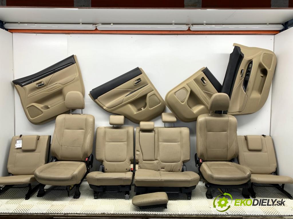 MITSUBISHI OUTLANDER III SUV 2017 110 kW 2.0 4WD (GF7W) 1998 sedadla sedačky sedadlo boční 