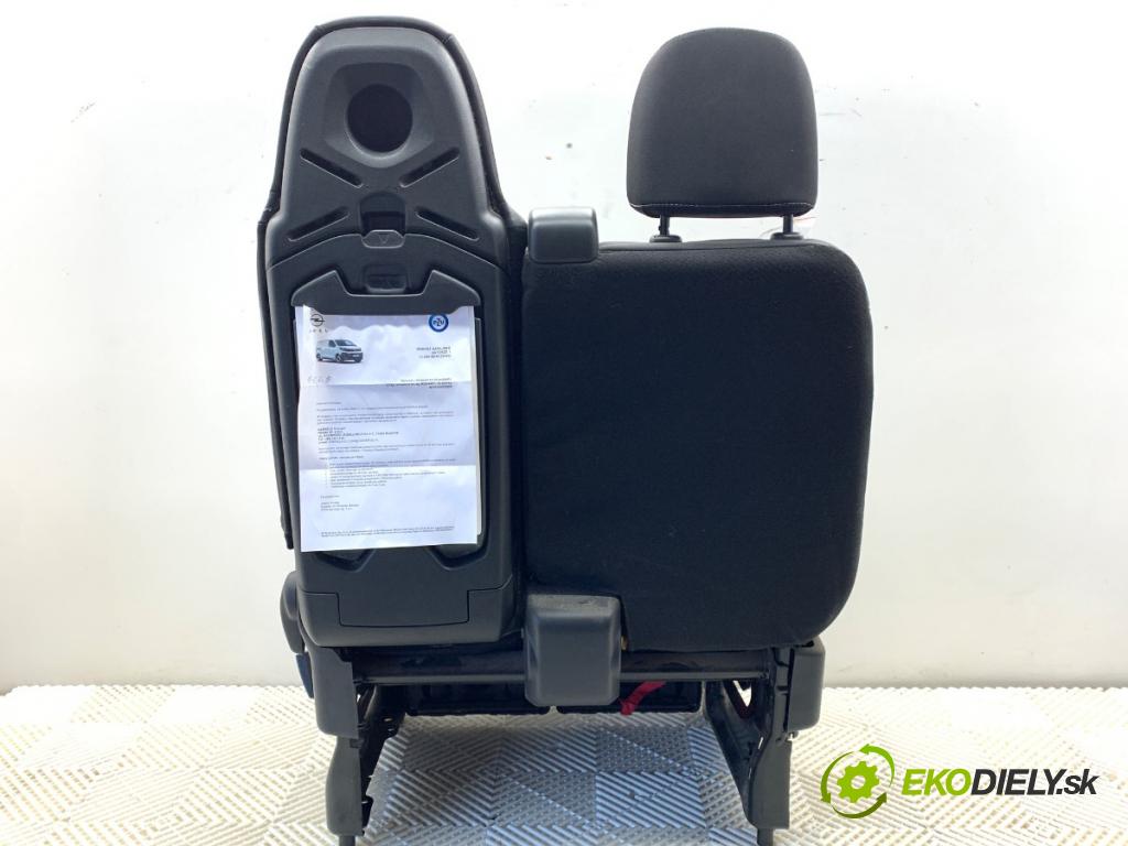 OPEL VIVARO B Platforma / podwozie 2018 88 kW 1.6 CDTI (03) 1598 sedadlo dvojka pravý přední část