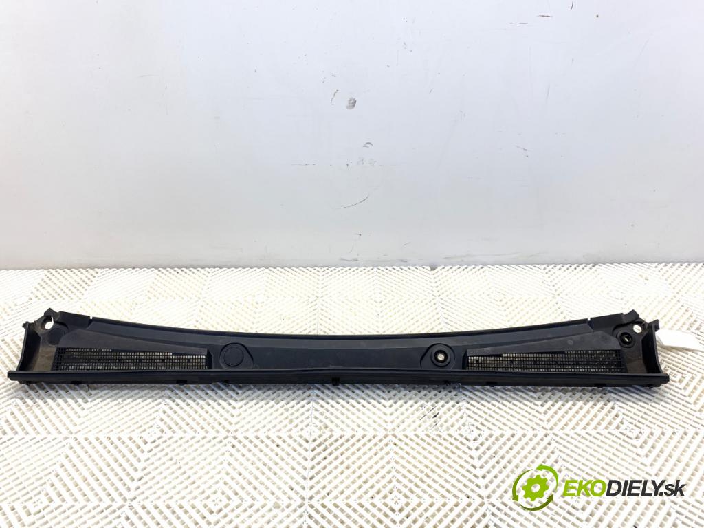 OPEL VIVARO B Platforma / podwozie 2018 88 kW 1.6 CDTI (03) 1598 Torpédo, plast pod čelné okno 668114748R (Torpédo (plast pod čelným sklom))