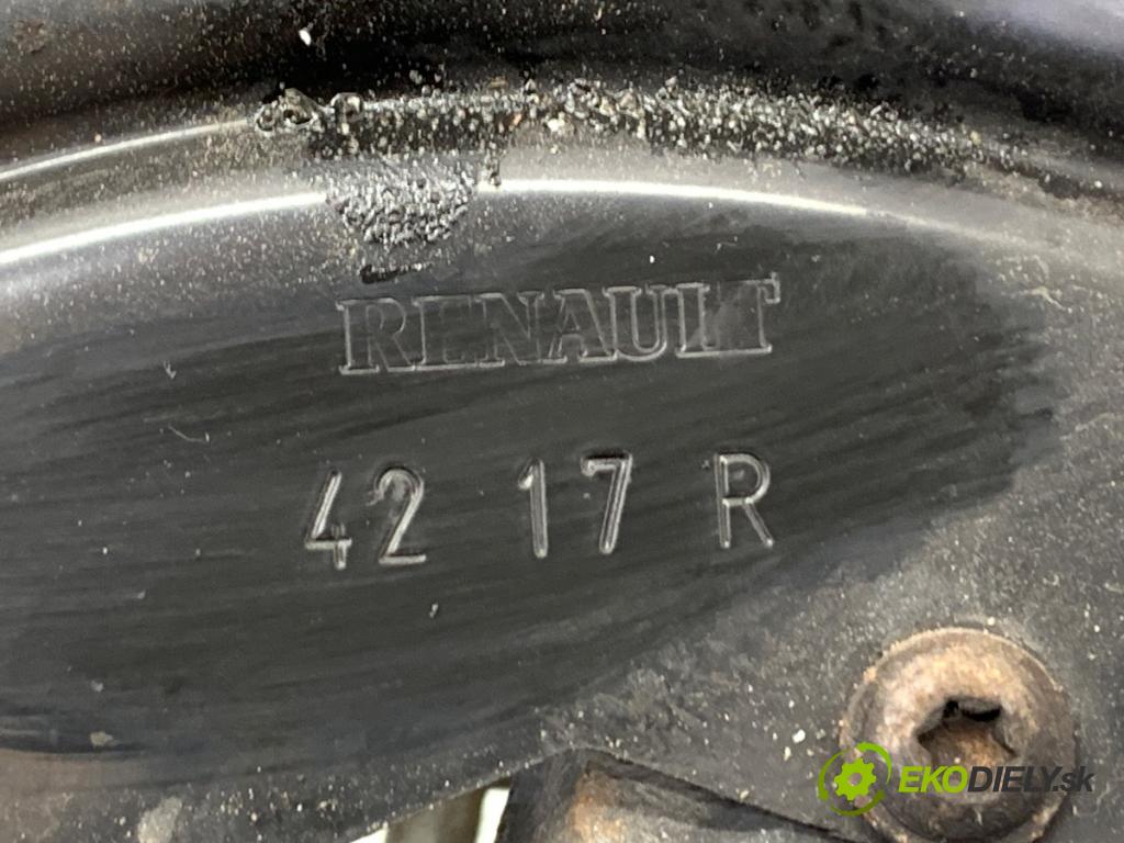 RENAULT CLIO IV liftback 2017 54 kW 1.2 16V 1149 náboj pravy predný
