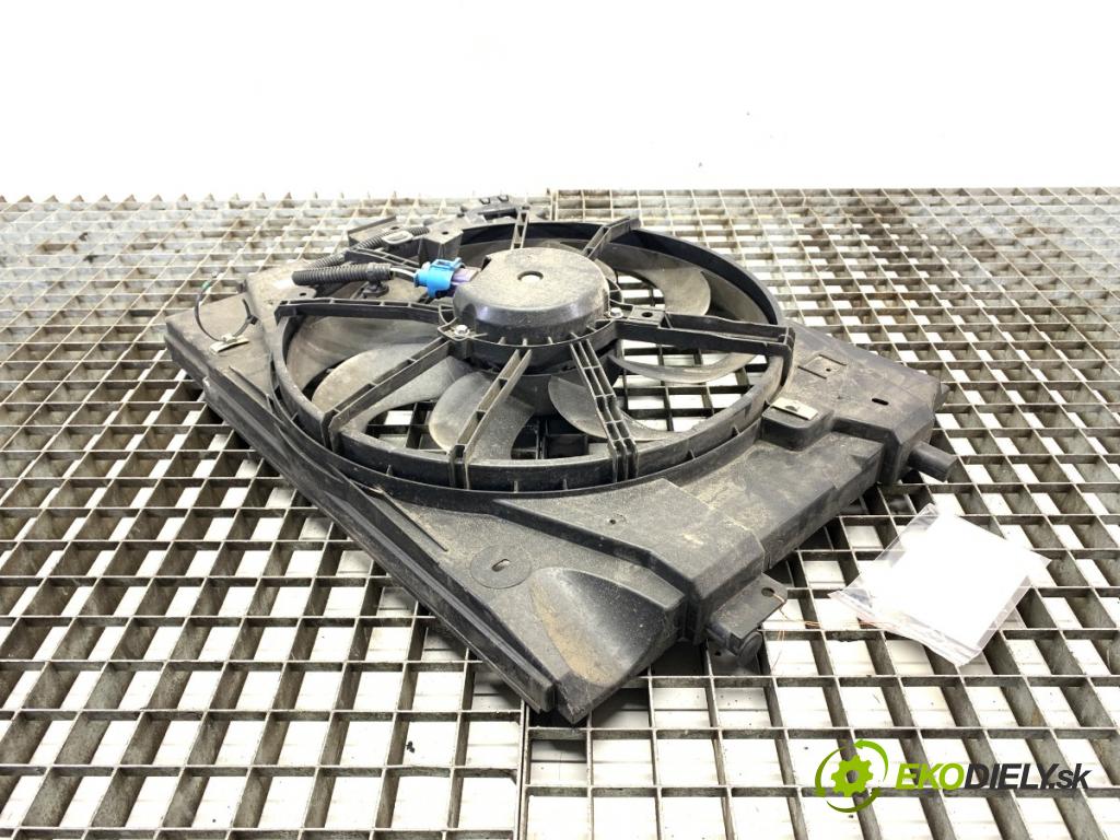 RENAULT CLIO IV liftback 2017 54 kW 1.2 16V 1149 Ventilátor chladiča 214818009R (Ventilátor)
