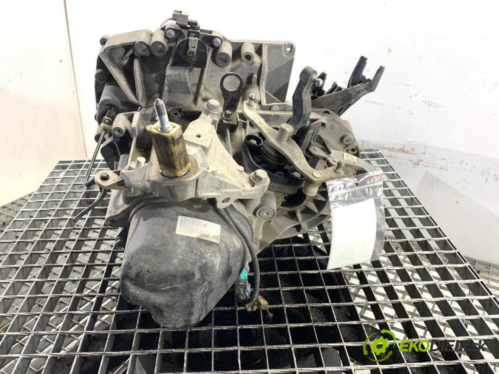 RENAULT CLIO IV liftback 2017 54 kW 1.2 16V 1149 Prevodovka JH3905 (Prevodovka)